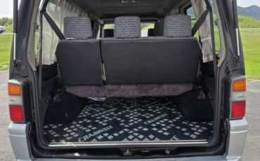 Delico-star-van-4x4-l300-diesel-1992-black-12