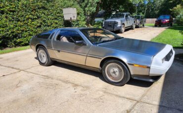 Delorean-dmc-12-1981-3