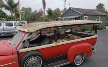 Desoto-Woody-wagon-1950-Red-Black-6