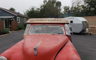 Desoto-Woody-wagon-1950-Red-Black-7
