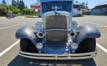 Desoto-cf-touring-sedan-1930-silver-6