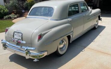 Desoto-custom-4dr-sedan-1949-brown-1