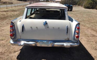 Desoto-firesweep-shopper-wagon-1957-white-2