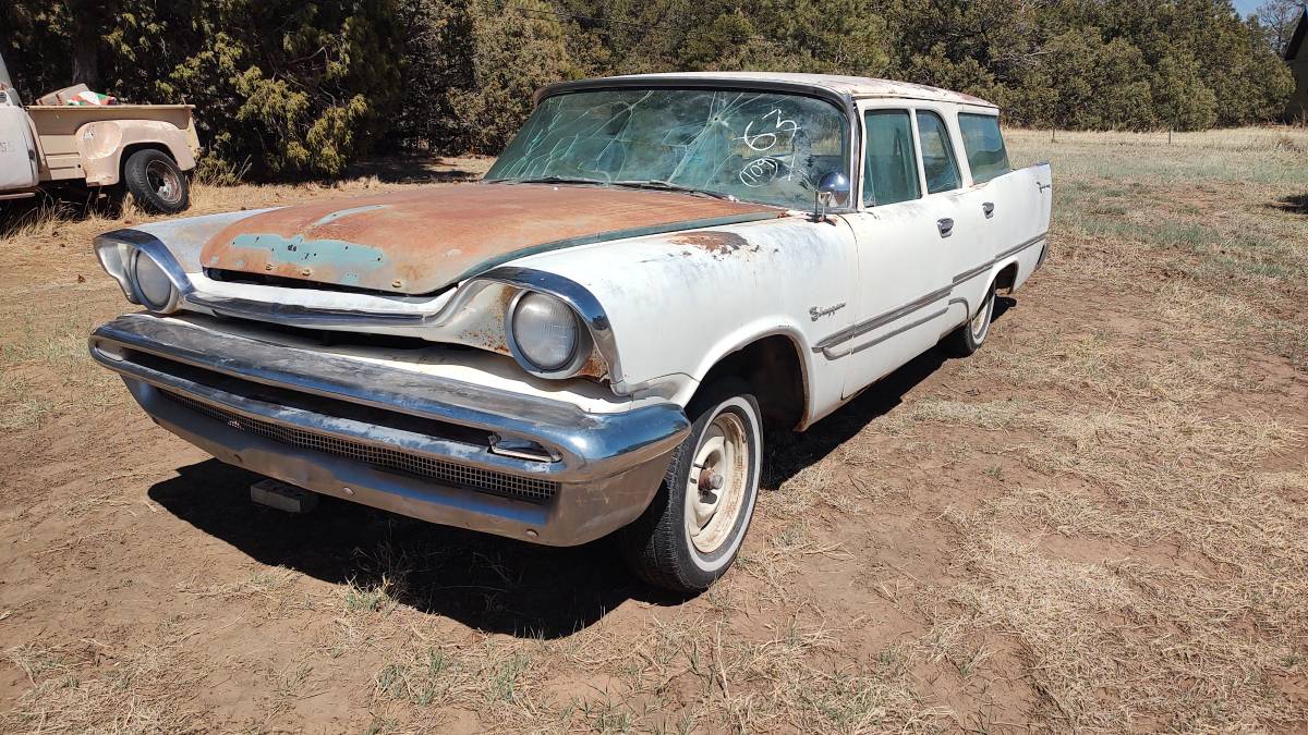 Desoto-firesweep-shopper-wagon-1957-white