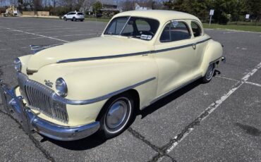 Desoto-s11-1946-yellow-14