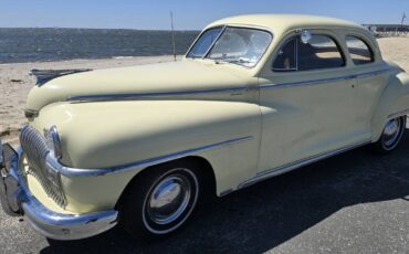 Desoto-s11-1946-yellow-7