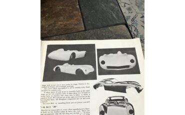 Devin-Roadster-1959-White-Black-9