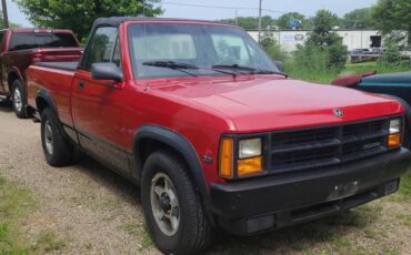 Dge-dakota-convertible-1989-red-1