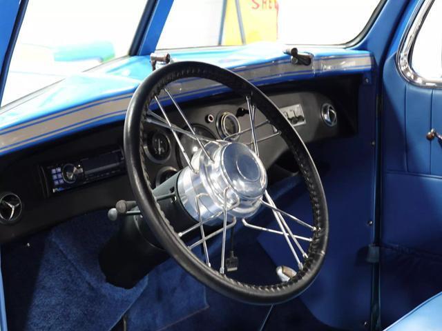 Diamond-T-Pickup-1942-4