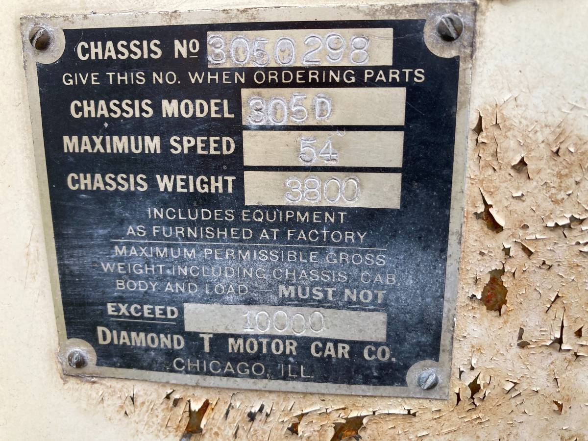 Diamond-t-1939-7