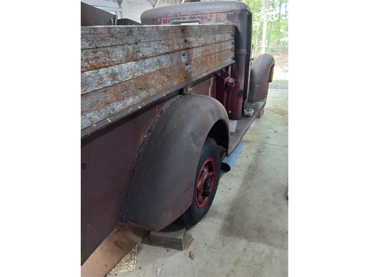 Diamond-t-Pickup-1949-Red-Red-6