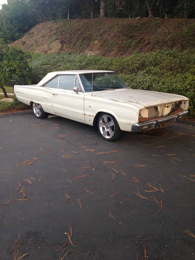Didge-coronet-440-1967-white-1