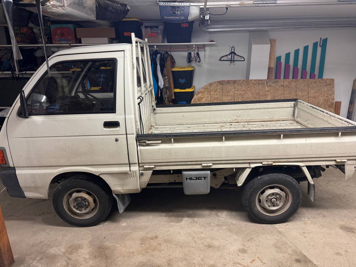 Dihatsu-hijet-1993-4