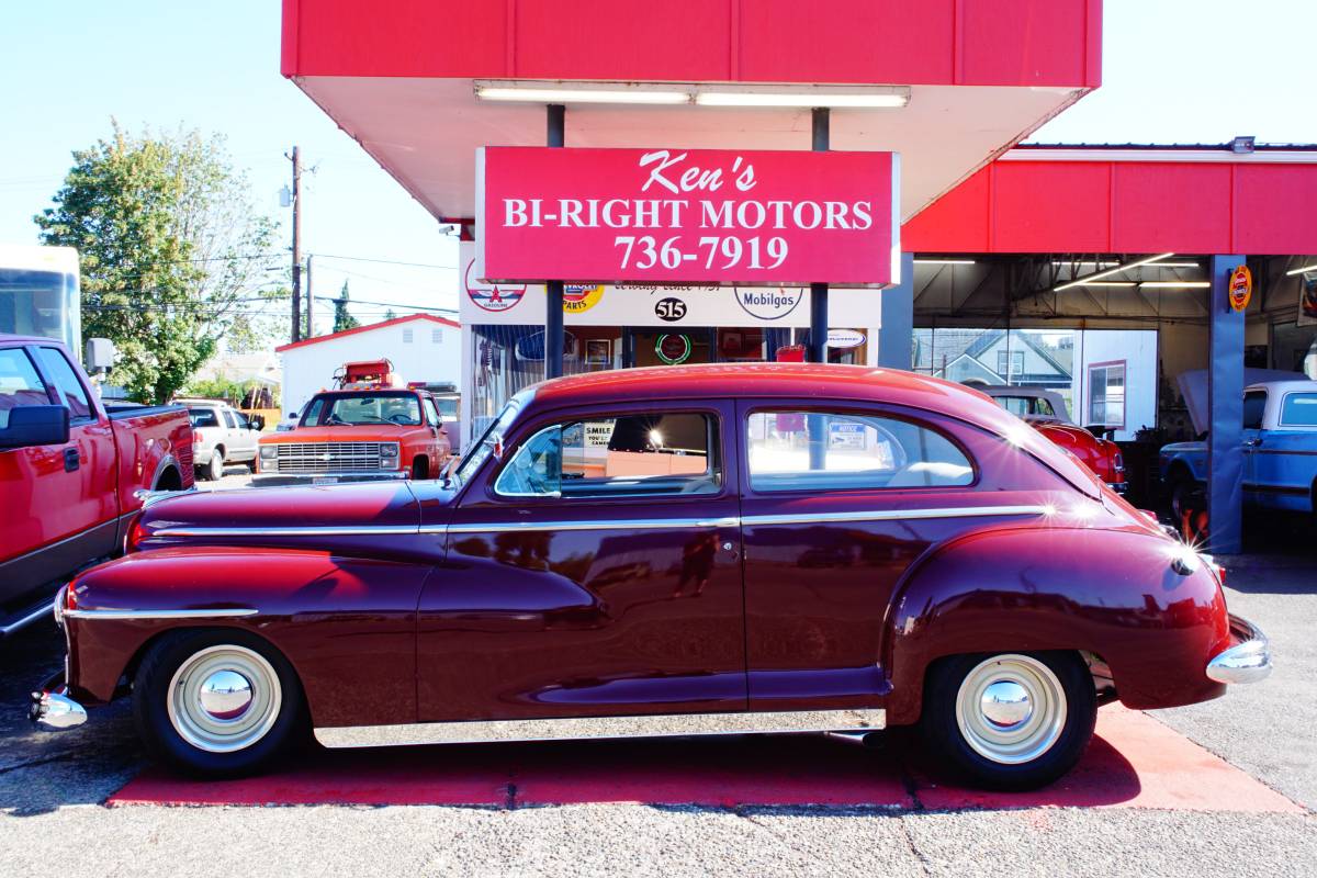 Dodge-1948-purple-23