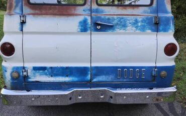 Dodge-1967-blue-3