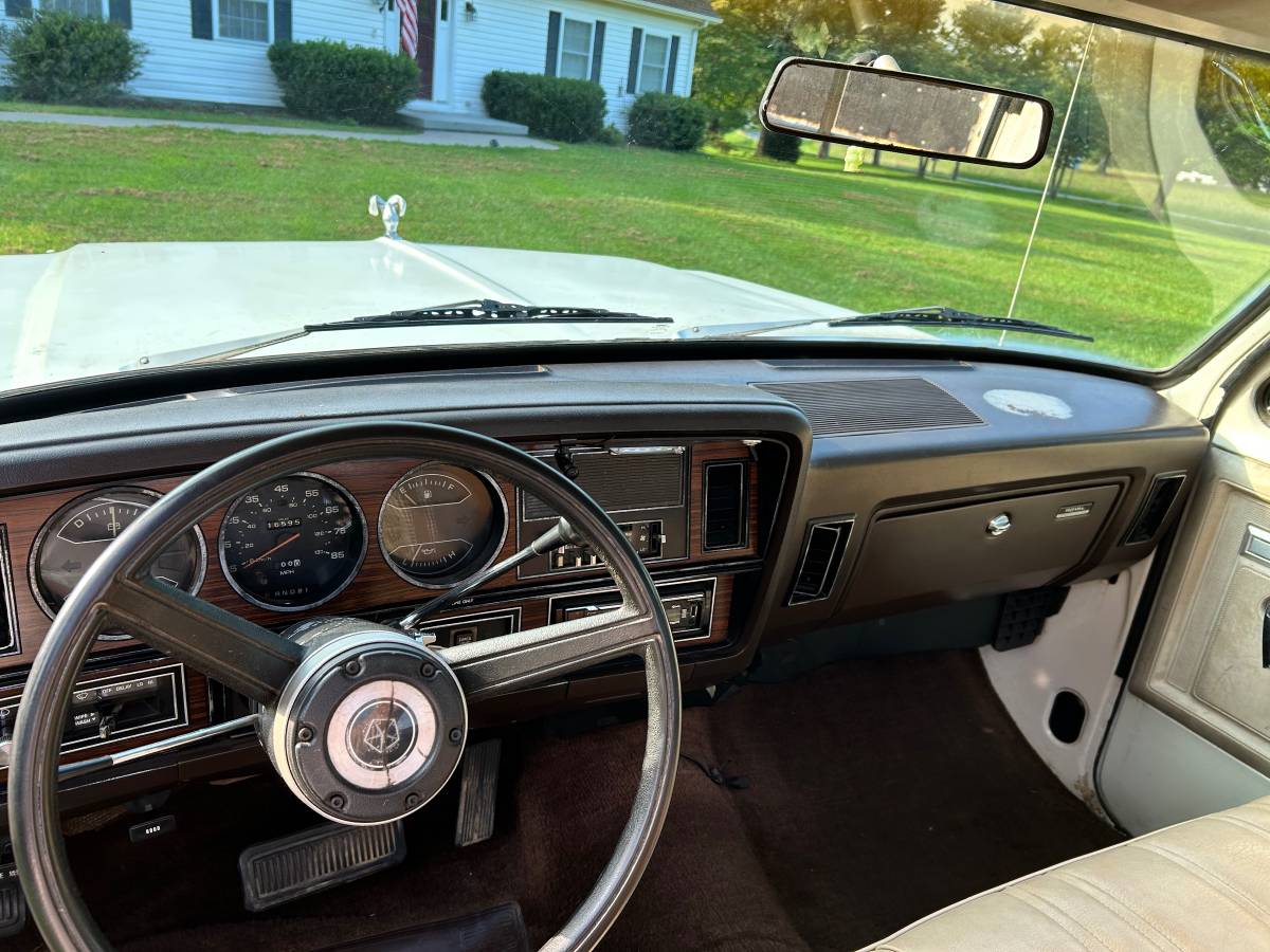Dodge-1983-custom