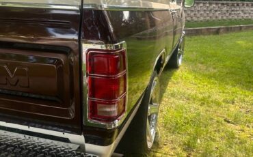 Dodge-1986-12