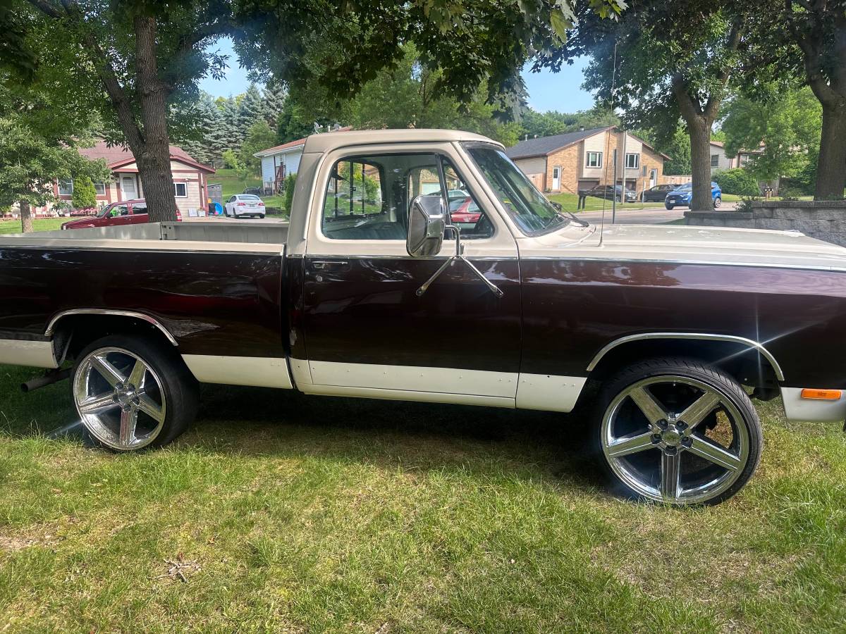 Dodge-1986-15