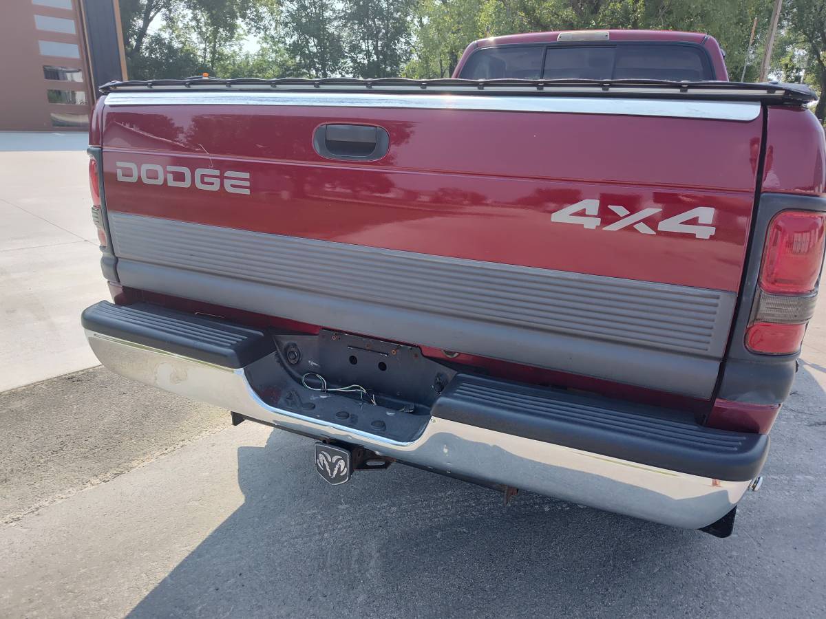 Dodge-1995-red-14