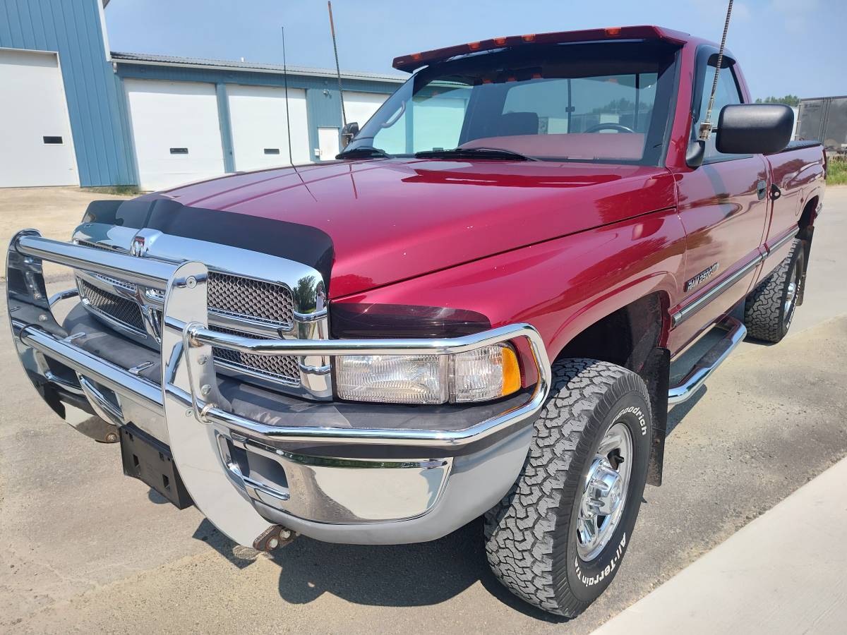 Dodge-1995-red-20