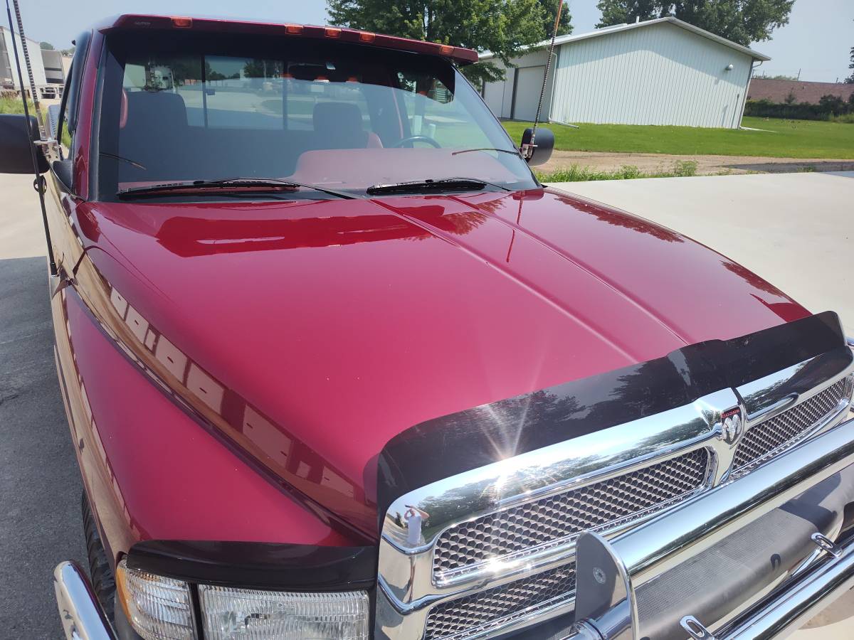 Dodge-1995-red-5