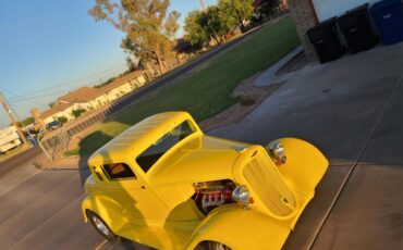 Dodge-2-dr-coupe-1933-Yellow-Brown-12