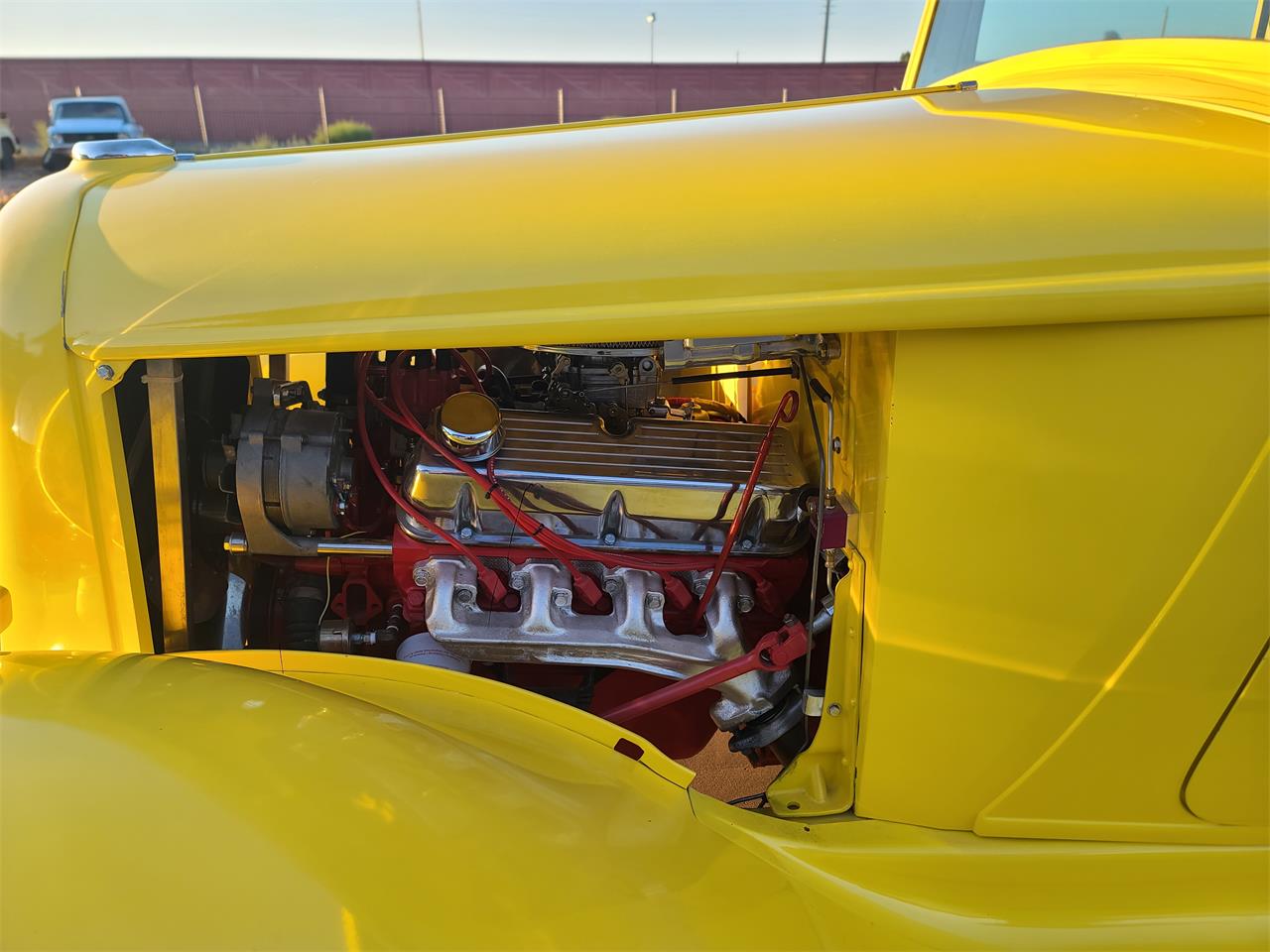 Dodge-2-dr-coupe-1933-Yellow-Brown-26