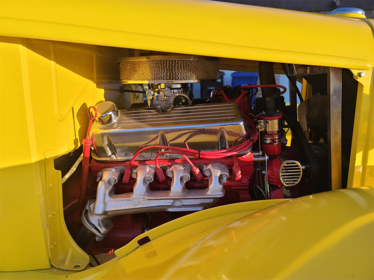 Dodge-2-dr-coupe-1933-Yellow-Brown-27