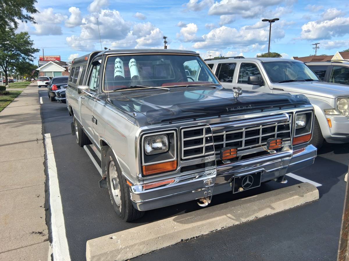 Dodge-250-1983-6