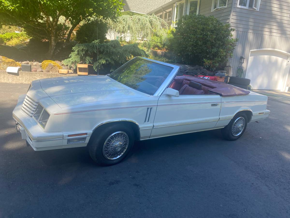 Dodge-400-1983-white-7