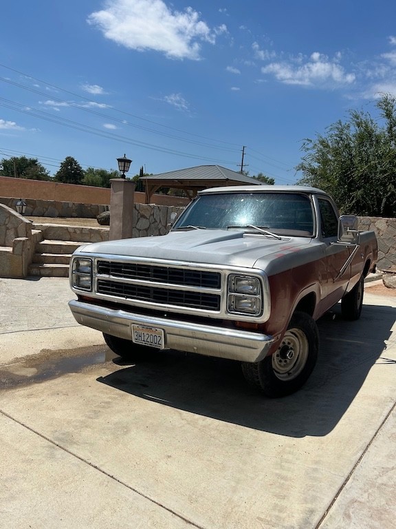 Dodge-4x4-custom.-dump-1979-2