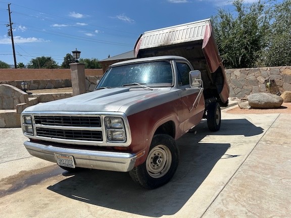Dodge-4x4-custom.-dump-1979-5