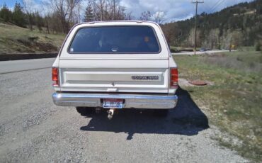 Dodge-4x4-ramcharger-1987-white-11
