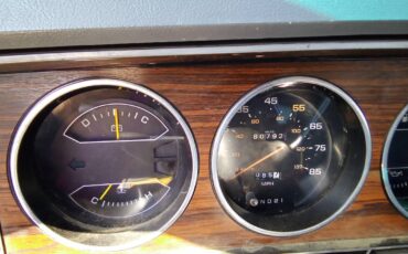 Dodge-4x4-ramcharger-1987-white-4