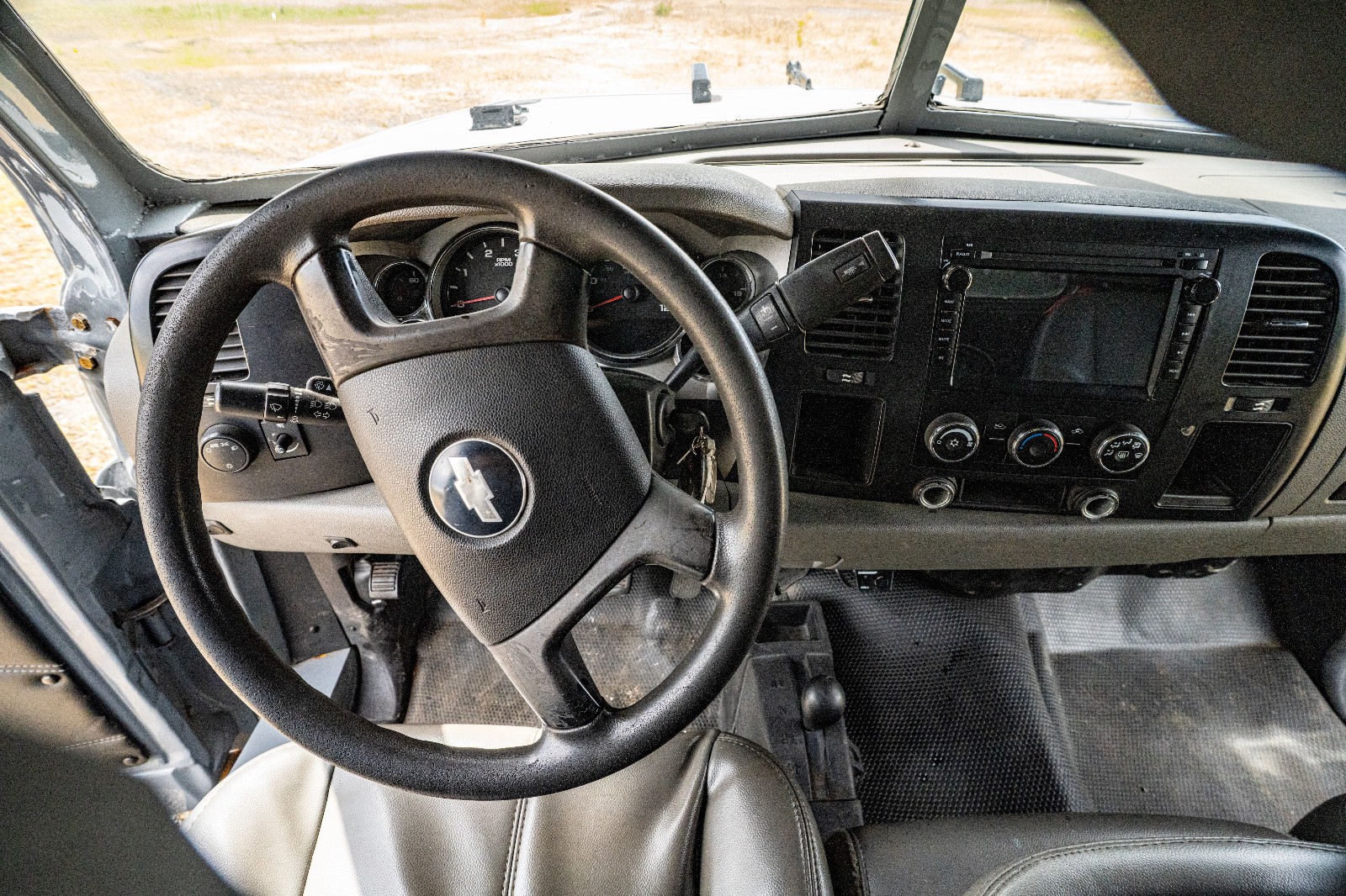 Dodge-6.6-Heavy-Duty-Engine-Duramax-Diesel-1951-Pickup-Truck-8