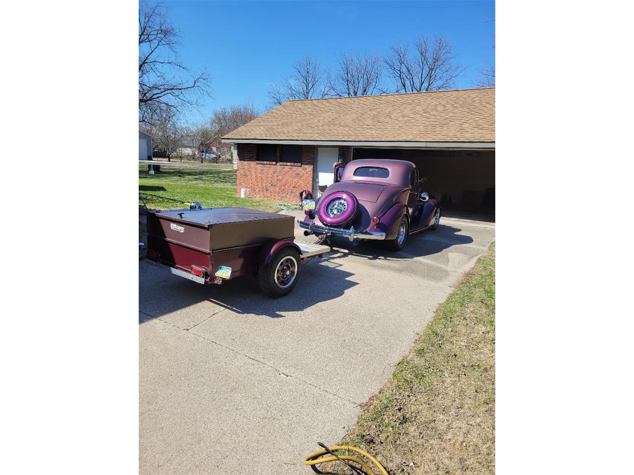 Dodge-Business-coupe-1935-Plum-Gray-amp-Burgundy-16