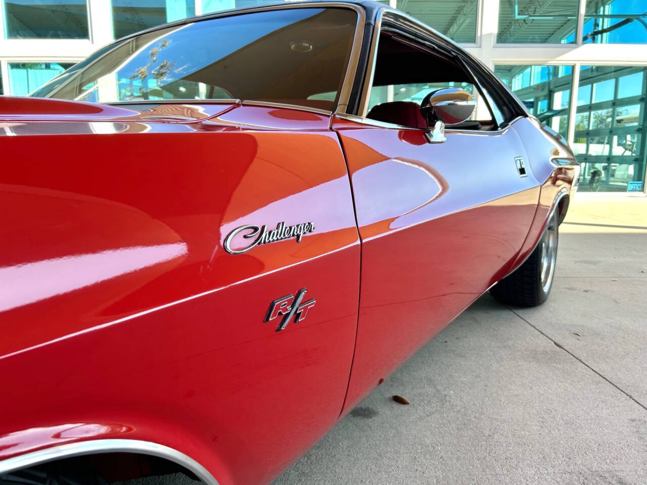 Dodge-Challenger-1970-Hatchback-13