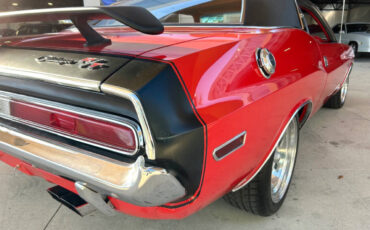 Dodge-Challenger-1970-Hatchback-16