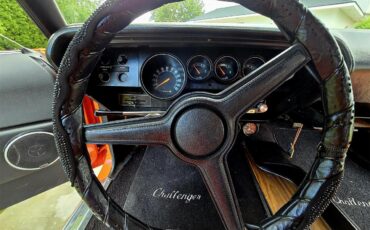 Dodge-Challenger-1970-Tangerine-Orange-Black-amp-Orange-27