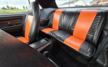 Dodge-Challenger-1970-Tangerine-Orange-Black-amp-Orange-30