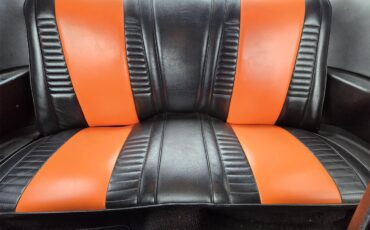 Dodge-Challenger-1970-Tangerine-Orange-Black-amp-Orange-33