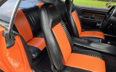 Dodge-Challenger-1970-Tangerine-Orange-Black-amp-Orange-41