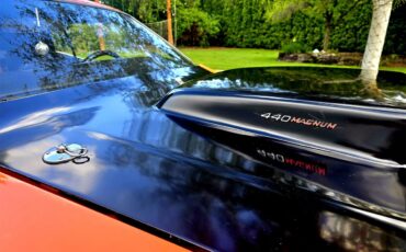 Dodge-Challenger-1970-Tangerine-Orange-Black-amp-Orange-46