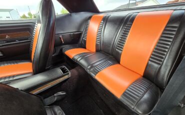 Dodge-Challenger-1970-Tangerine-Orange-Black-amp-Orange-5