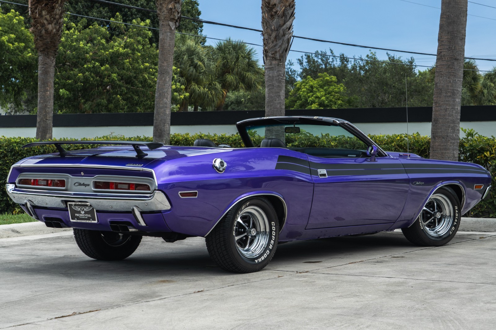 Dodge-Challenger-1971-Convertible-11
