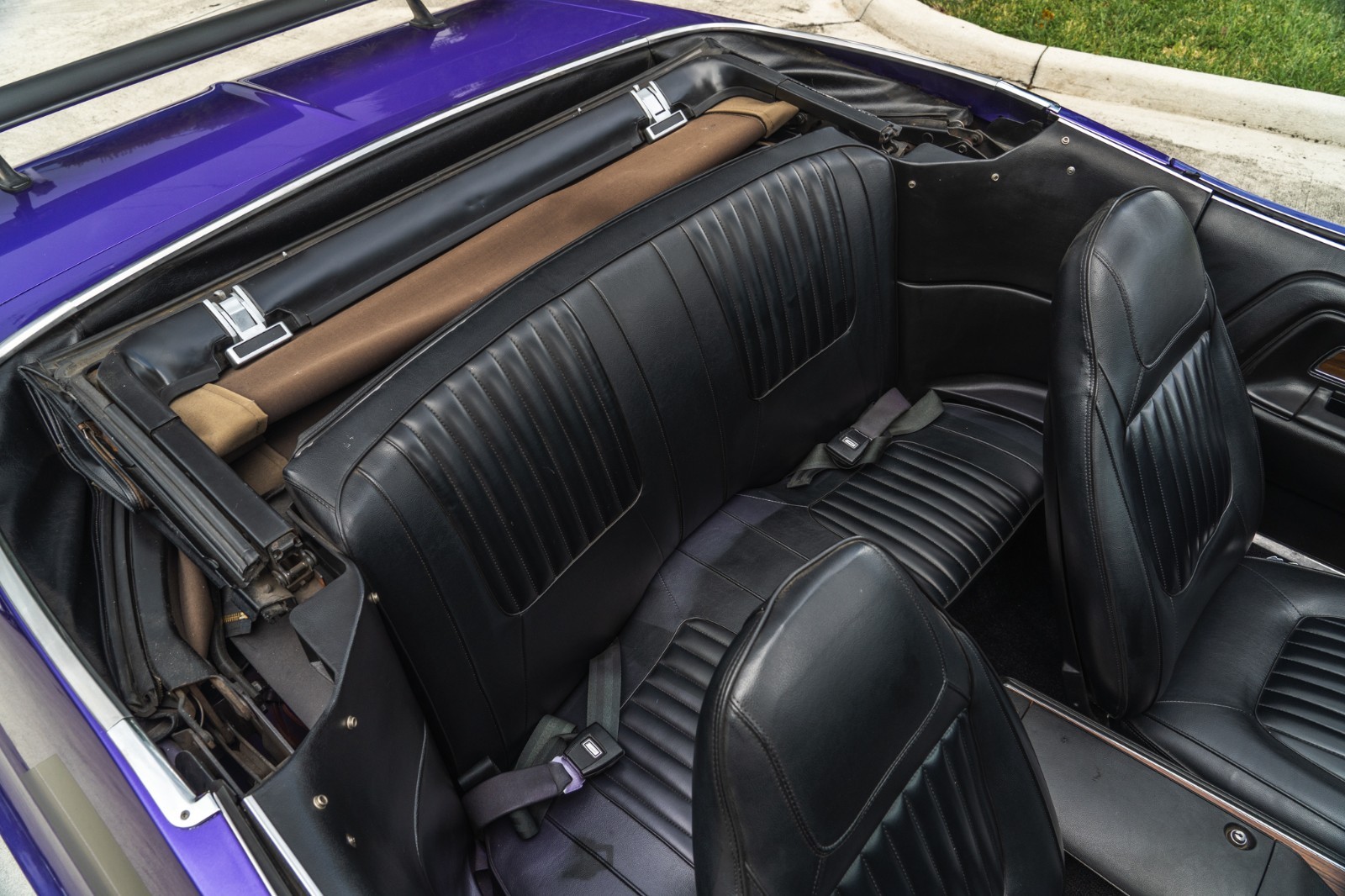 Dodge-Challenger-1971-Convertible-24