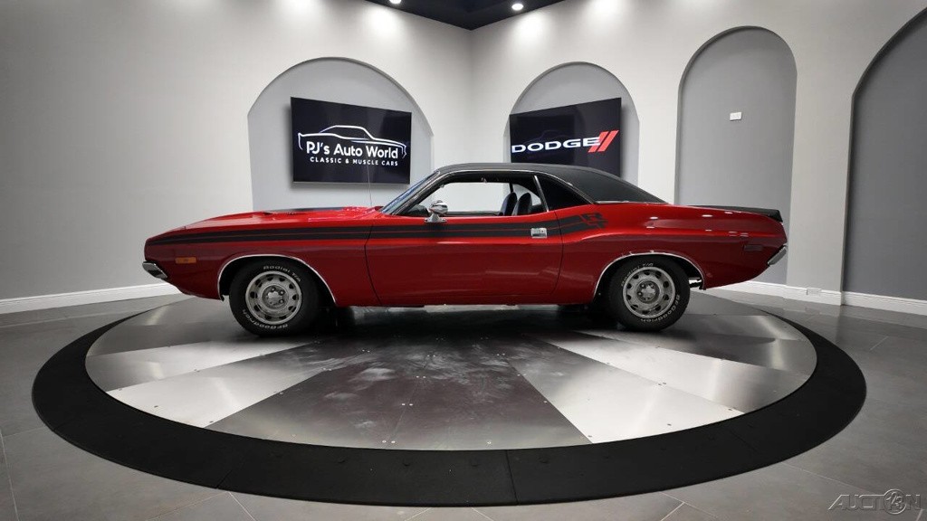 Dodge-Challenger-1972-1