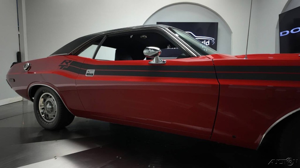 Dodge-Challenger-1972-14