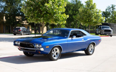 Dodge-Challenger-1972-Coupe-1