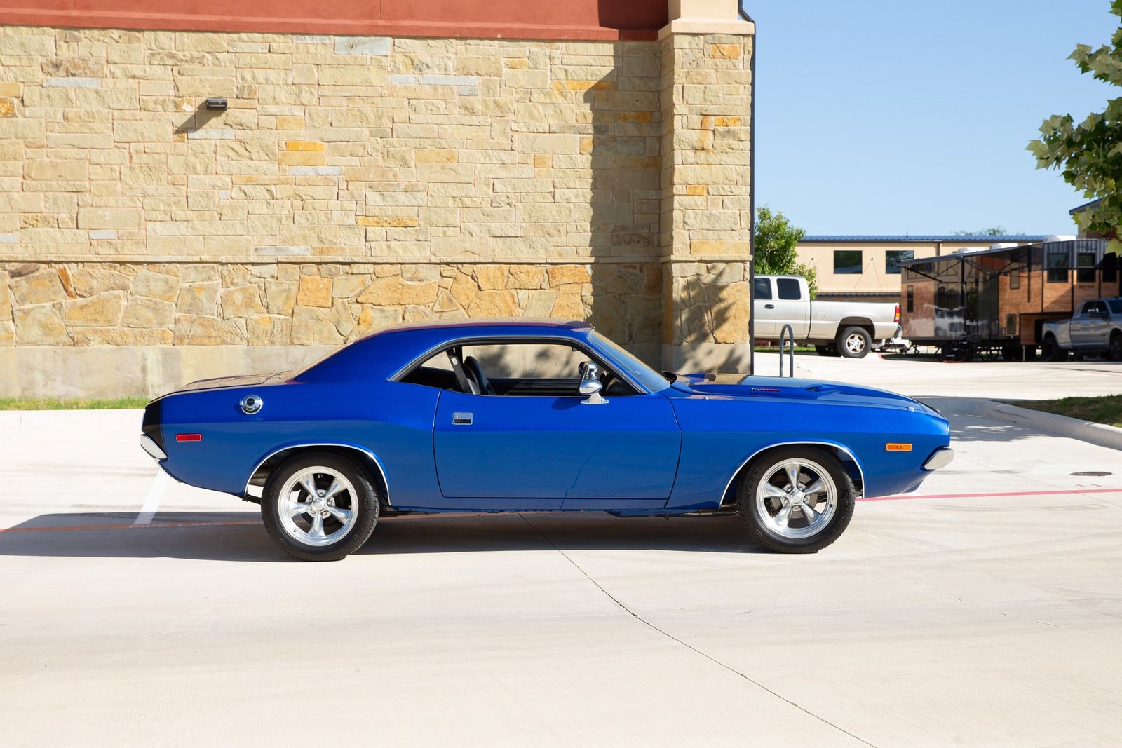 Dodge-Challenger-1972-Coupe-16